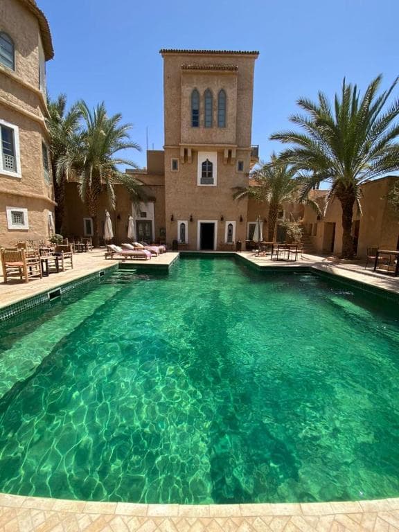 Taroudant architecture and local atmosphere