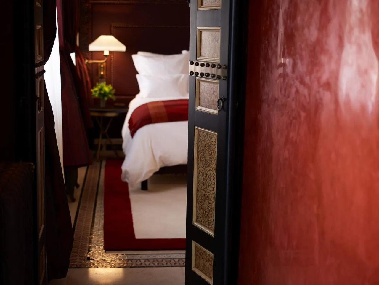 Entrée et détails d’une chambre — La Mamounia